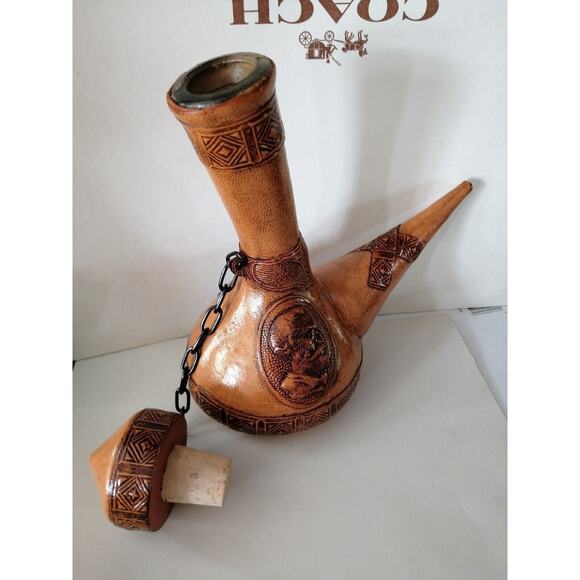 Vintage Spain JEYPE Leather Wine Decanter - Picture 5 of 6